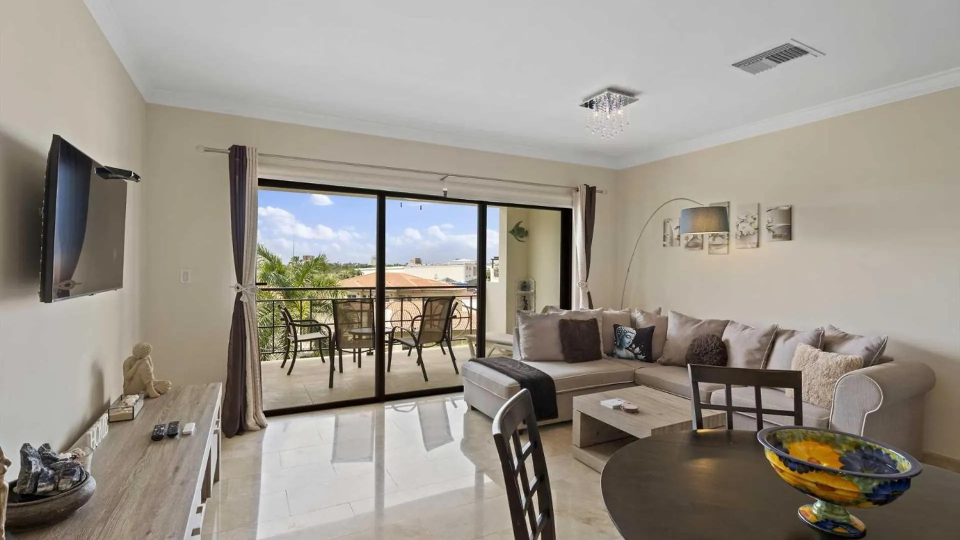 Pc406 - Pool View - 1 Bedroom Perfect For A Couple - Close To Palm Beach - 1Br Holiday home