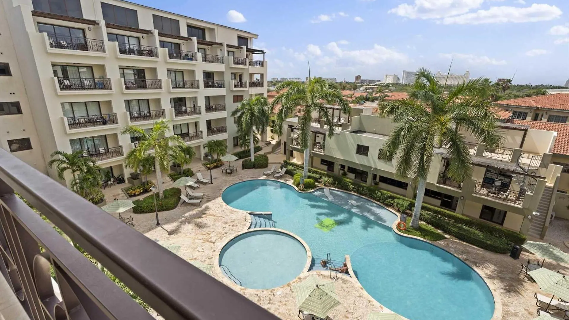 Pc406 - Pool View - 1 Bedroom Perfect For A Couple - Close To Palm Beach - 1Br Aruba